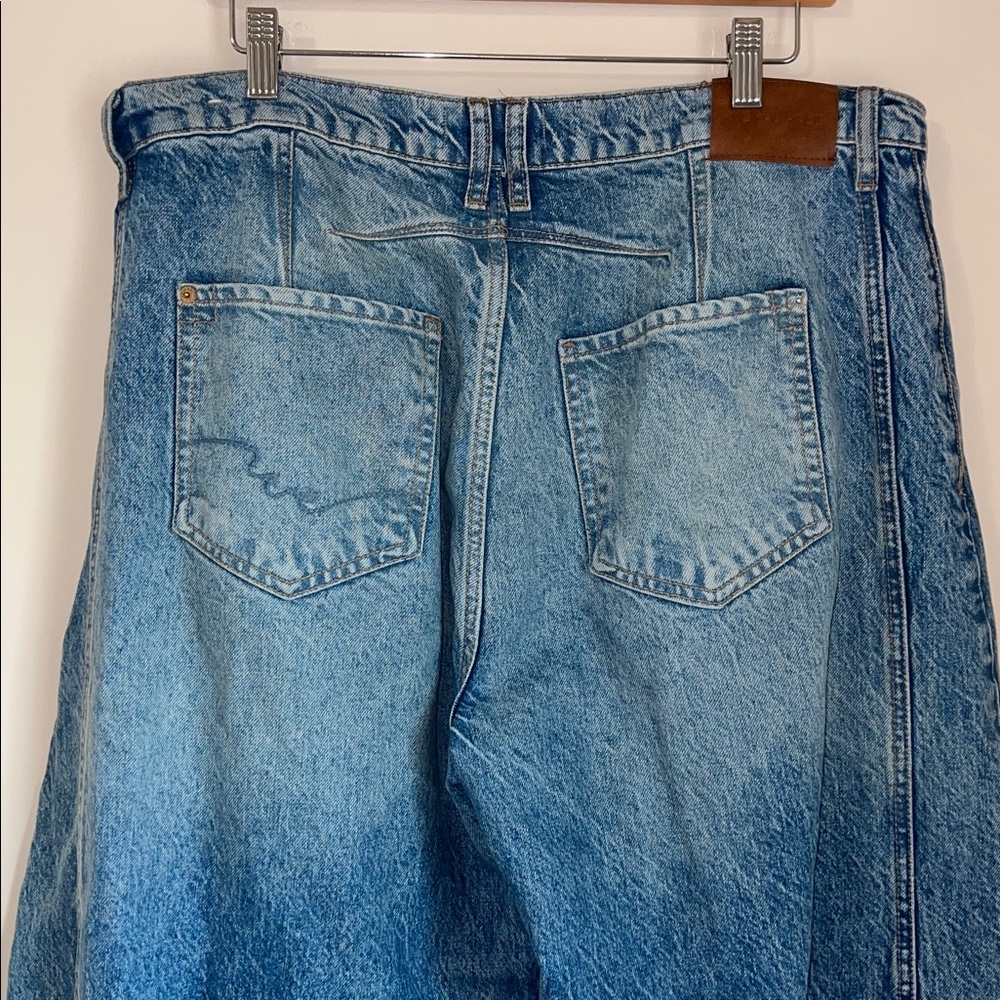 We The Free Good Luck Mid Rise Barrel Jeans Sz 32 - Picture 6 of 12